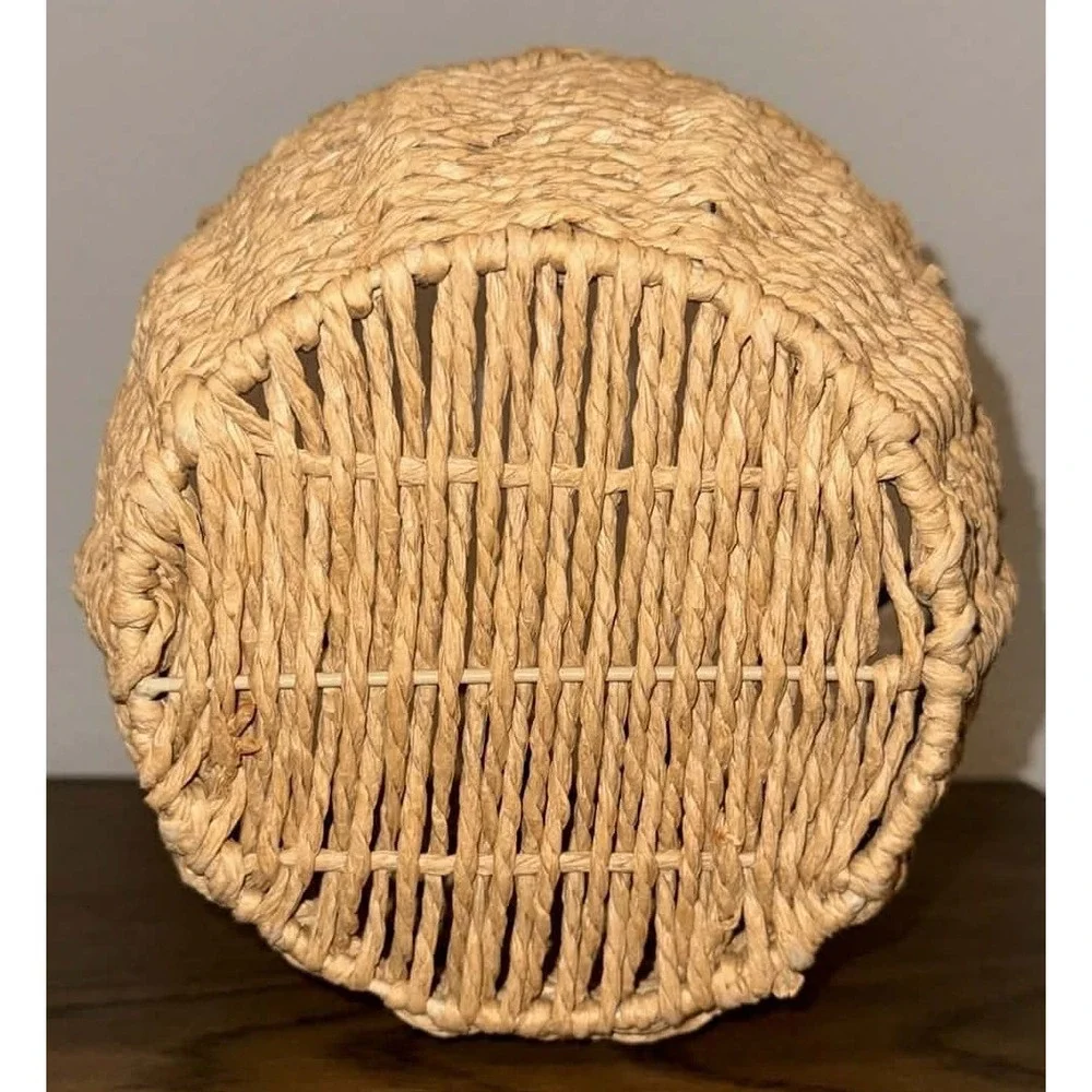 Handwoven Bunny Easter Basket 9